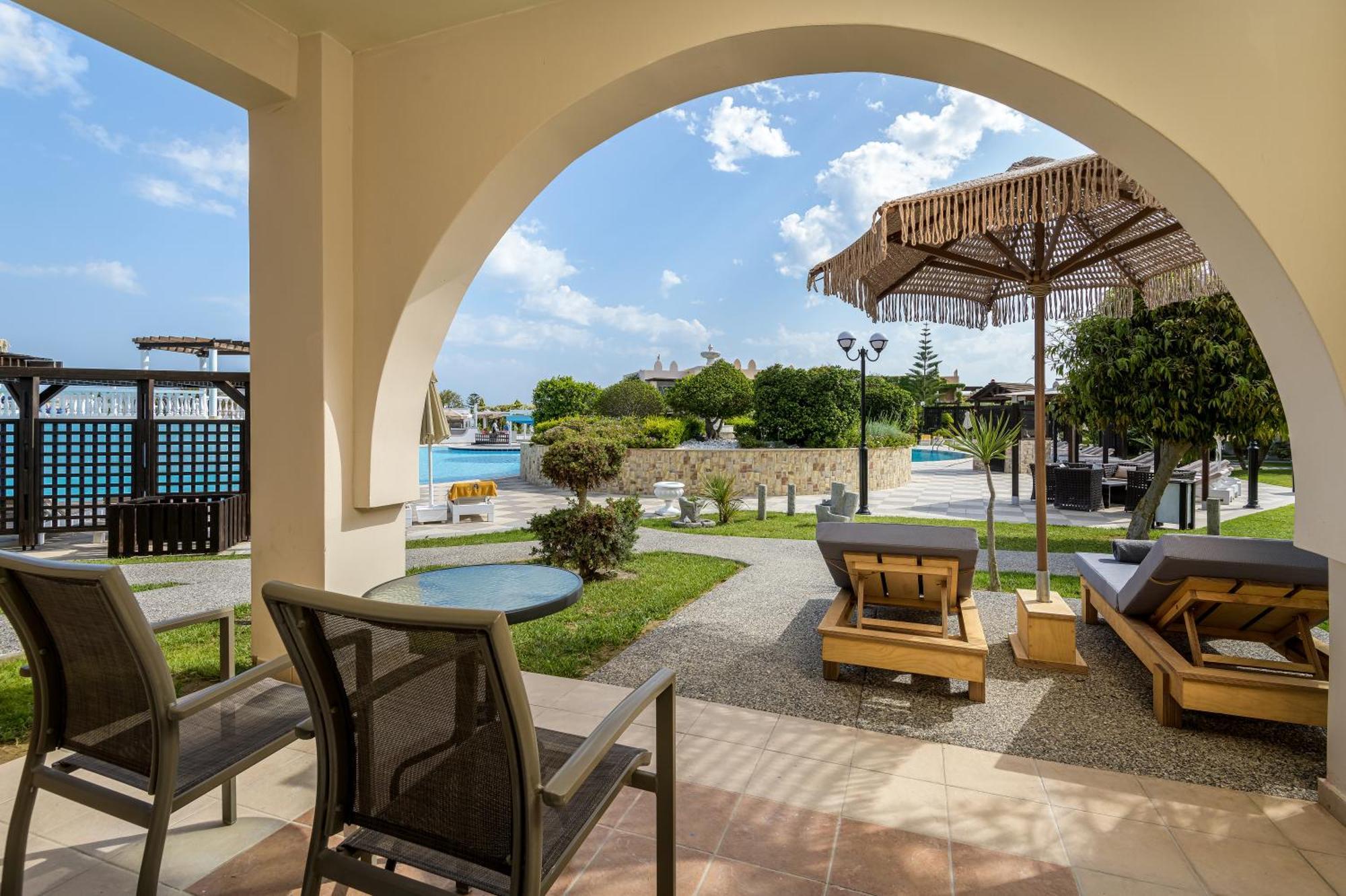 Gaia Palace Marmari  Exterior foto